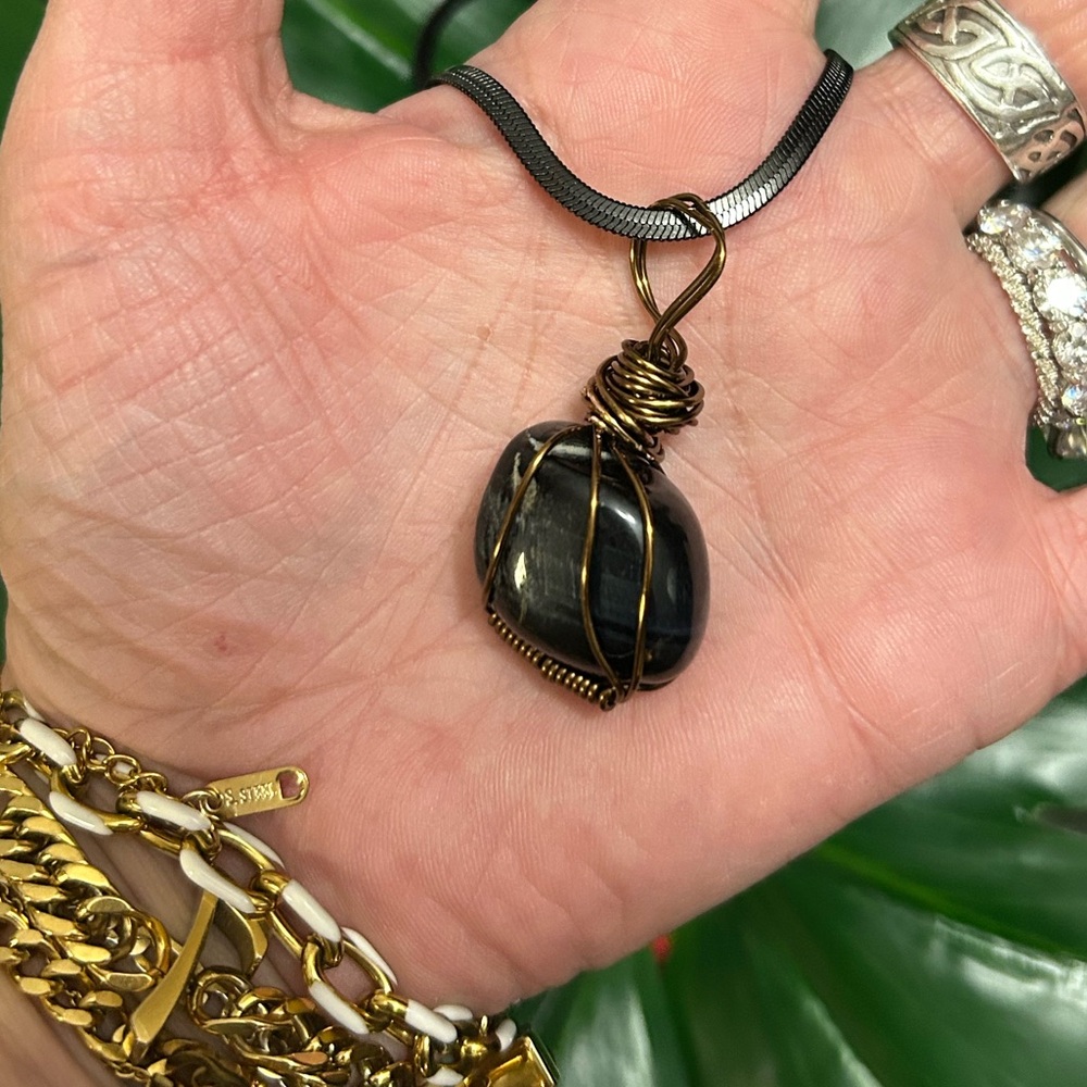 GORGEOUS BLUE TIGER EYE wire wrapped pendant necklace